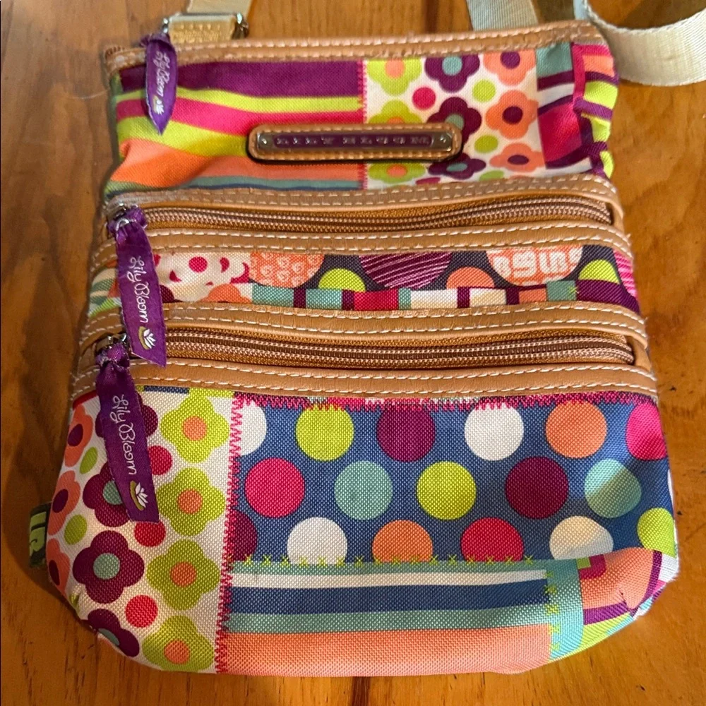 Lily Bloom Colorful Patchwork Crossbody Bag - Picture 2 of 10